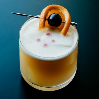 Picture of MIXED-N-MUDDLED COCKTAIL CLASS: WHISKEY SOUR